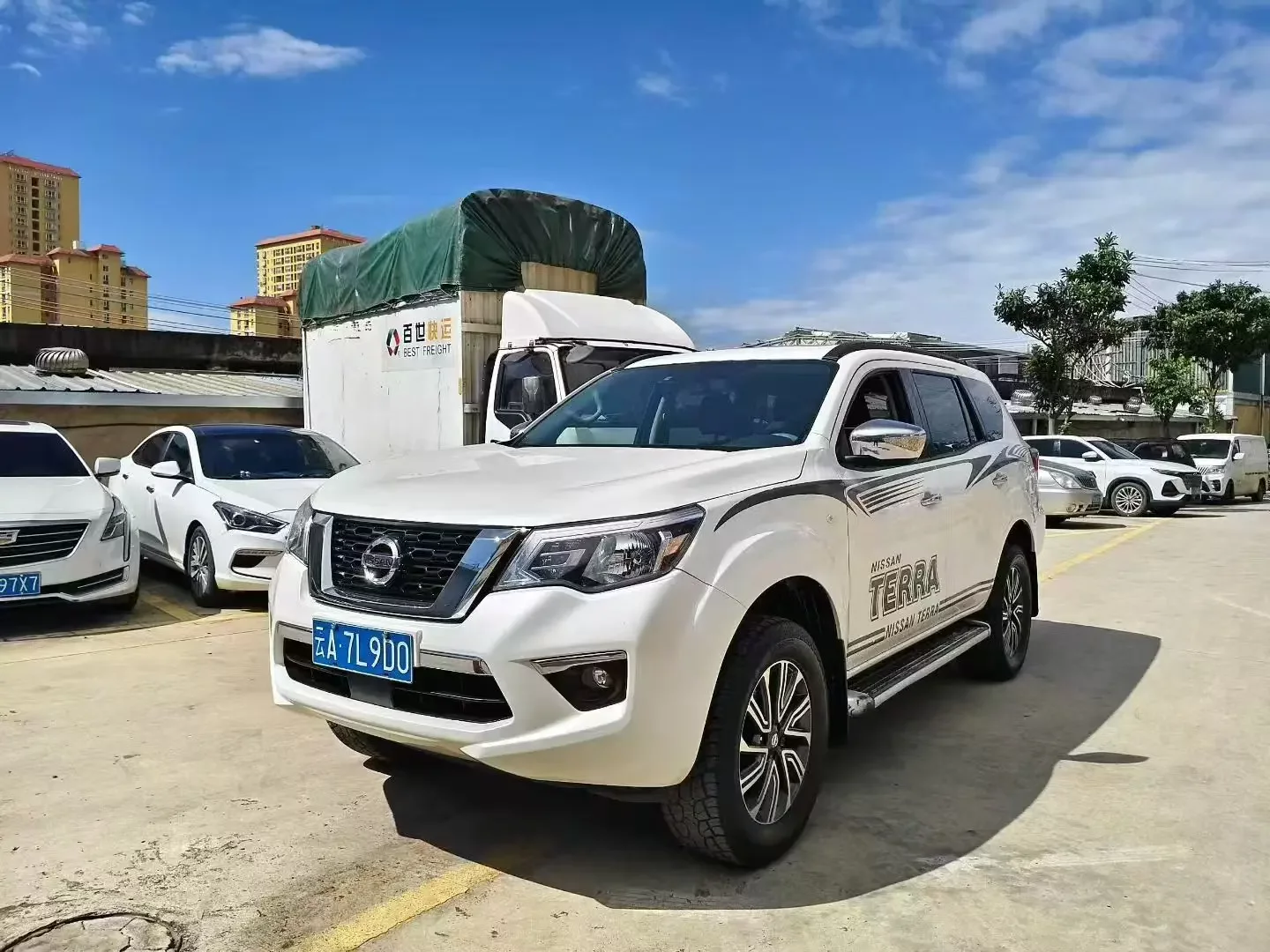 Nissan Tuda