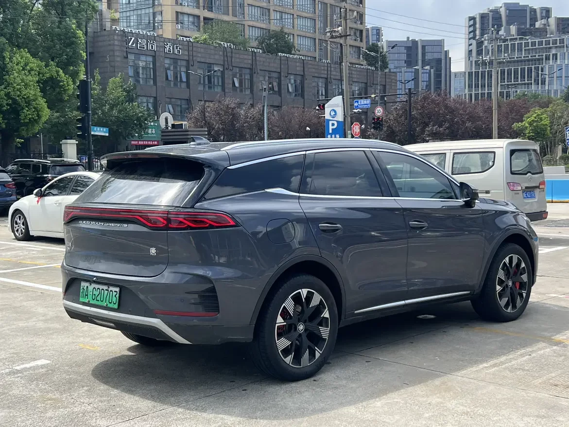 BYD Tang DM