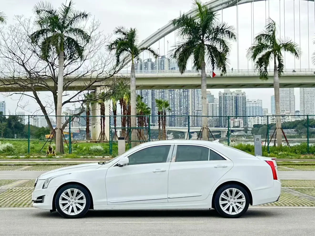 Cadillac ATS-L