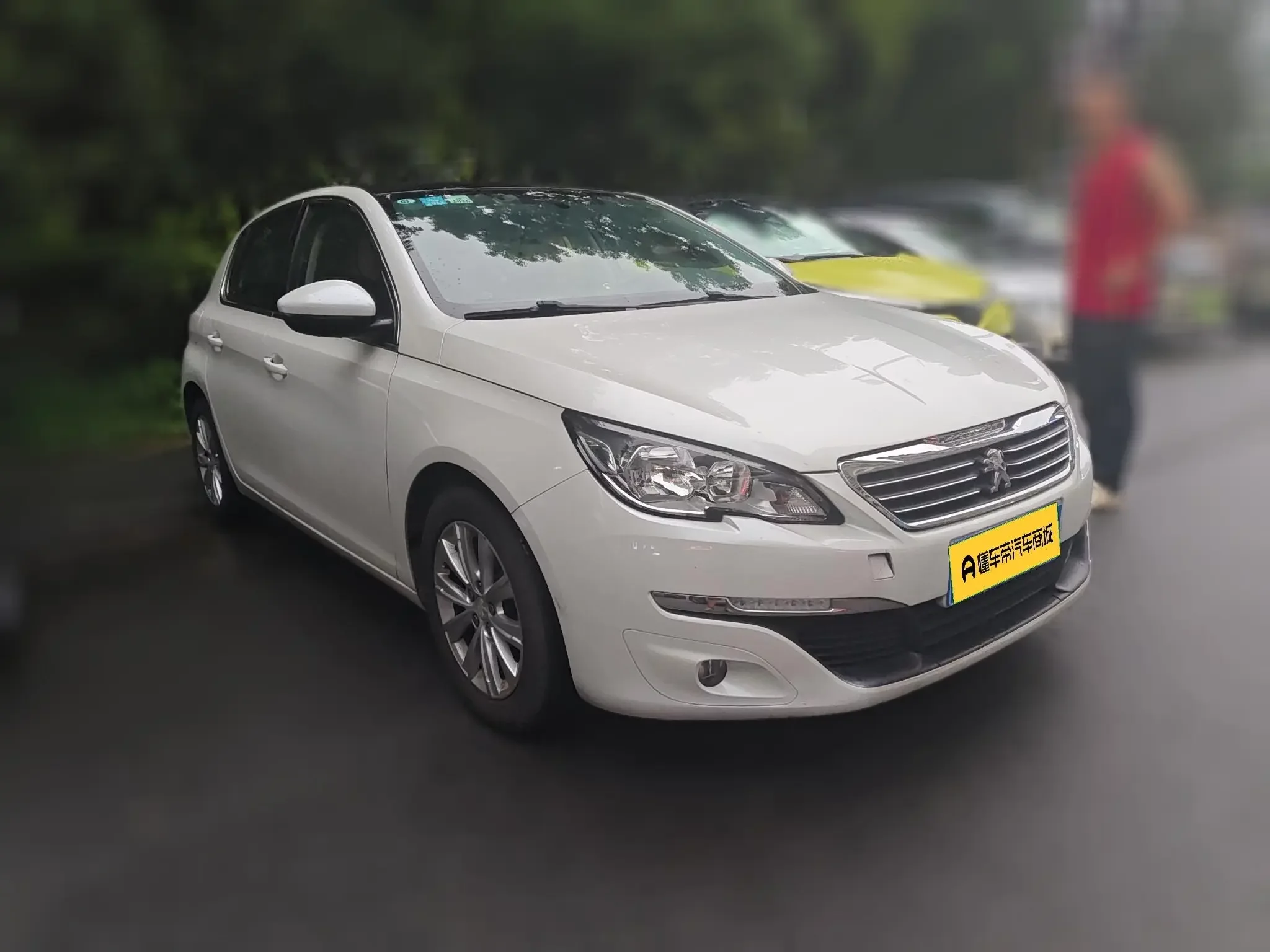 Peugeot 308S