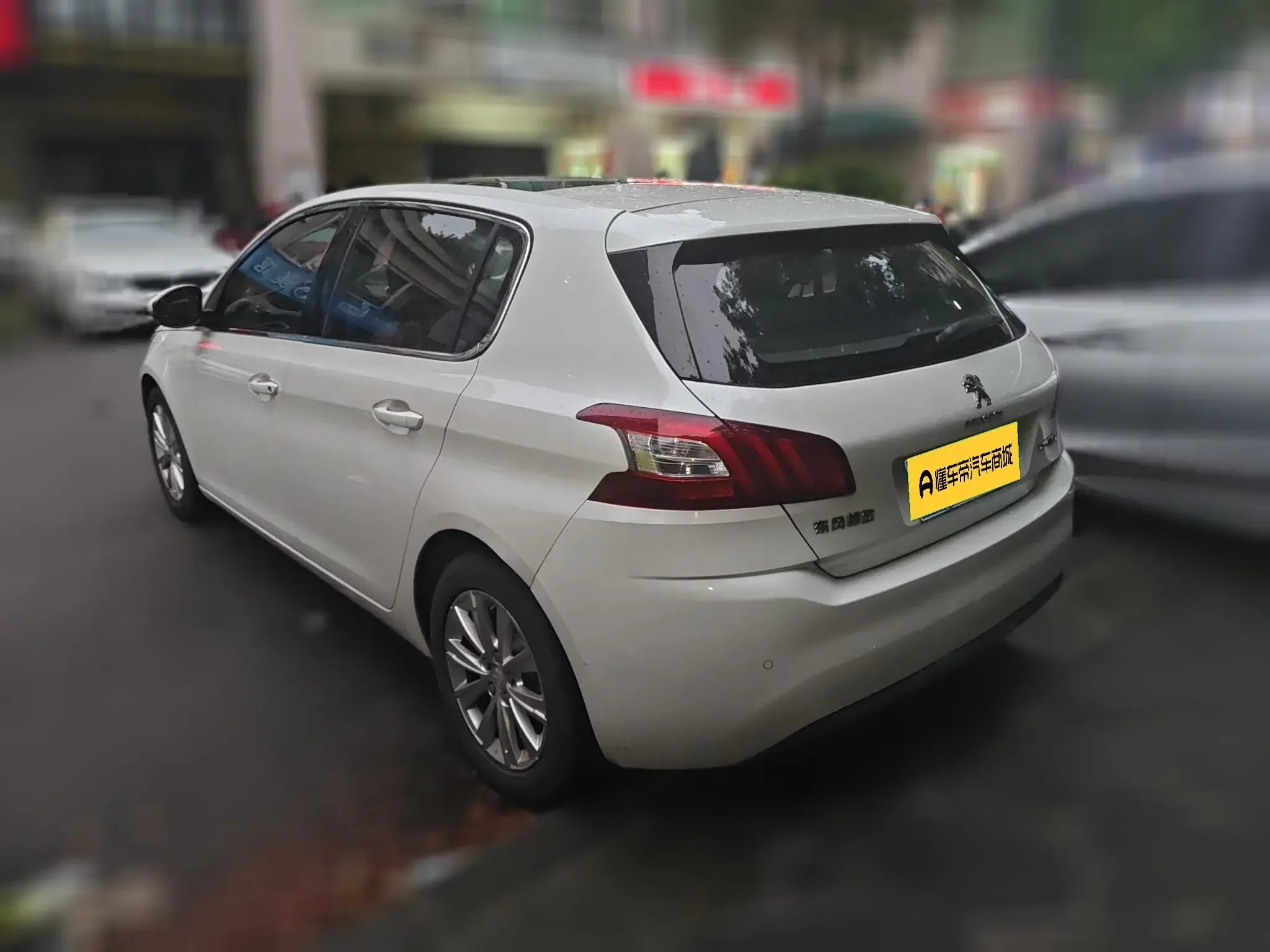Peugeot 308S