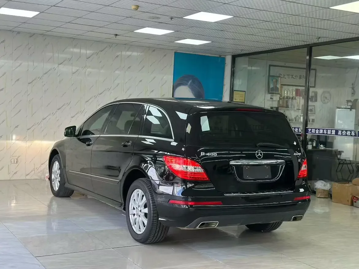 Mercedes-Benz R-Class