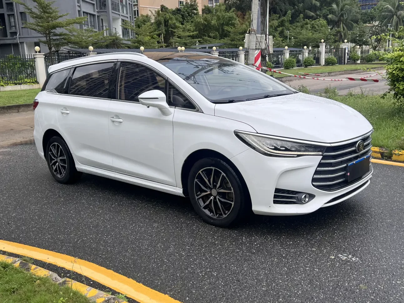 BYD Song MAX
