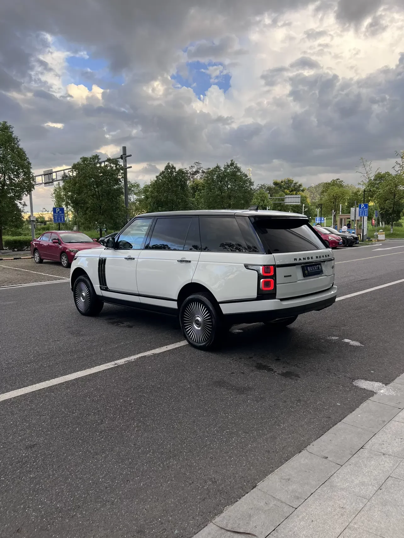 Land Rover Range Rover