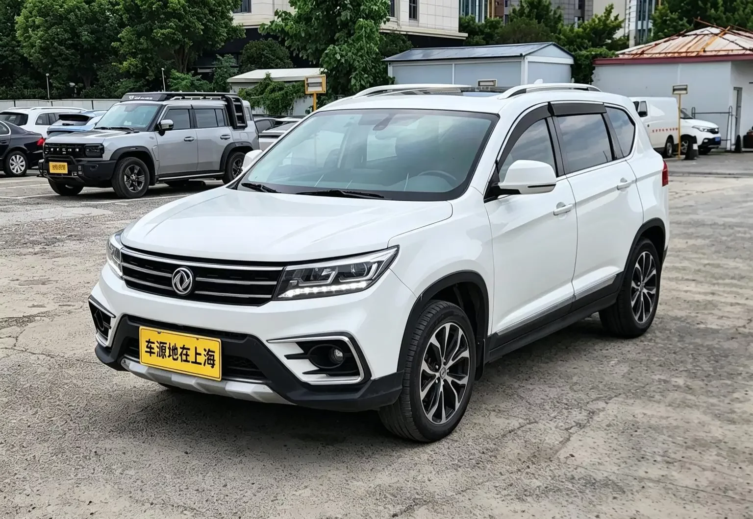 Forthing Jingyi X5