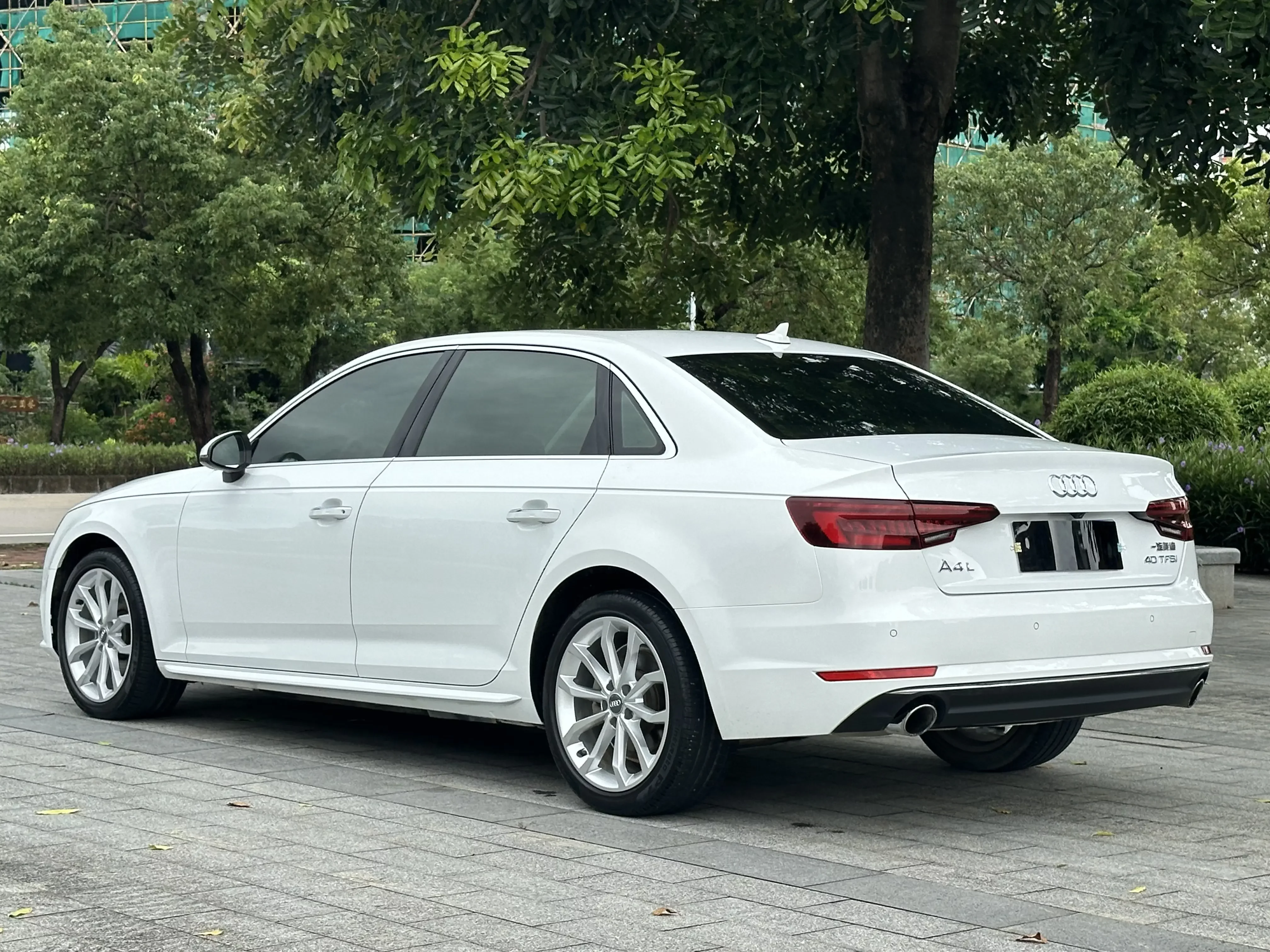 Audi A4L