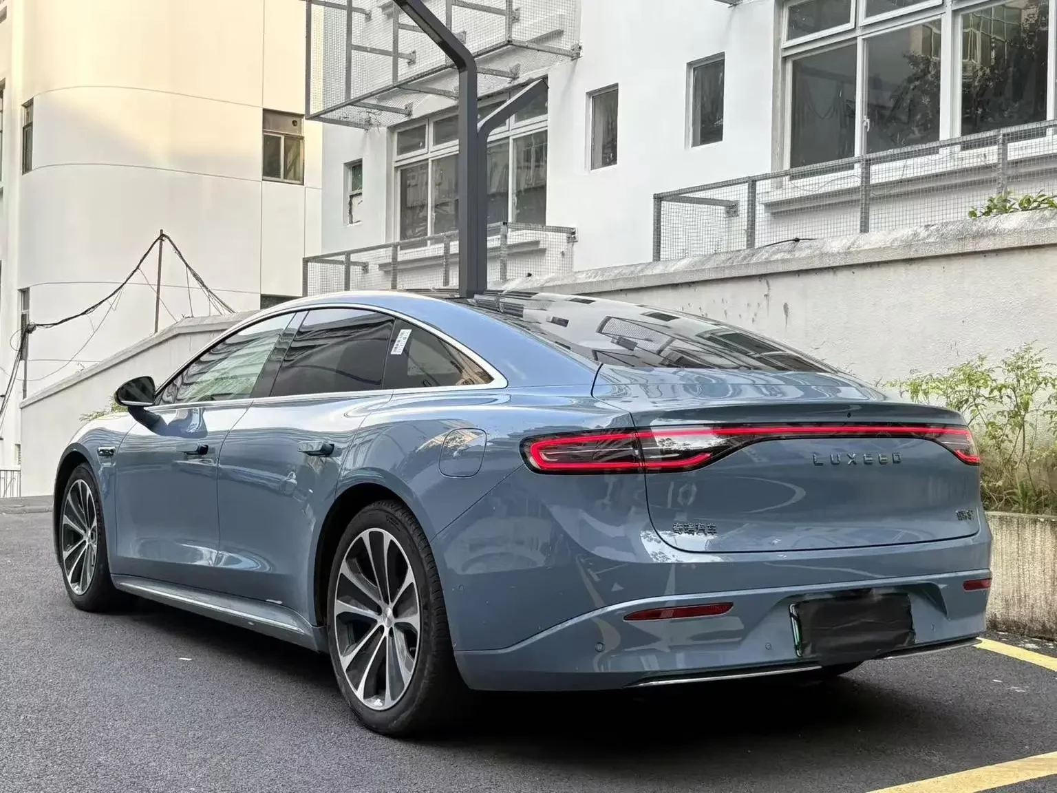 Luxeed SmartS7