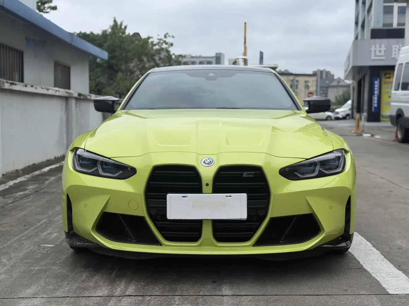 BMW M4