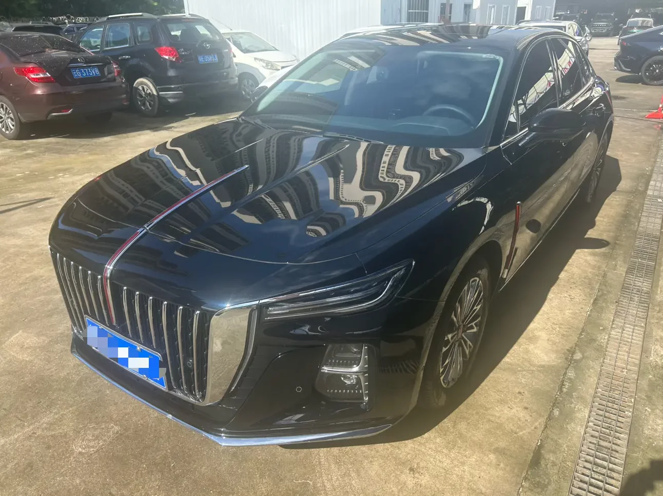 Hongqi H5
