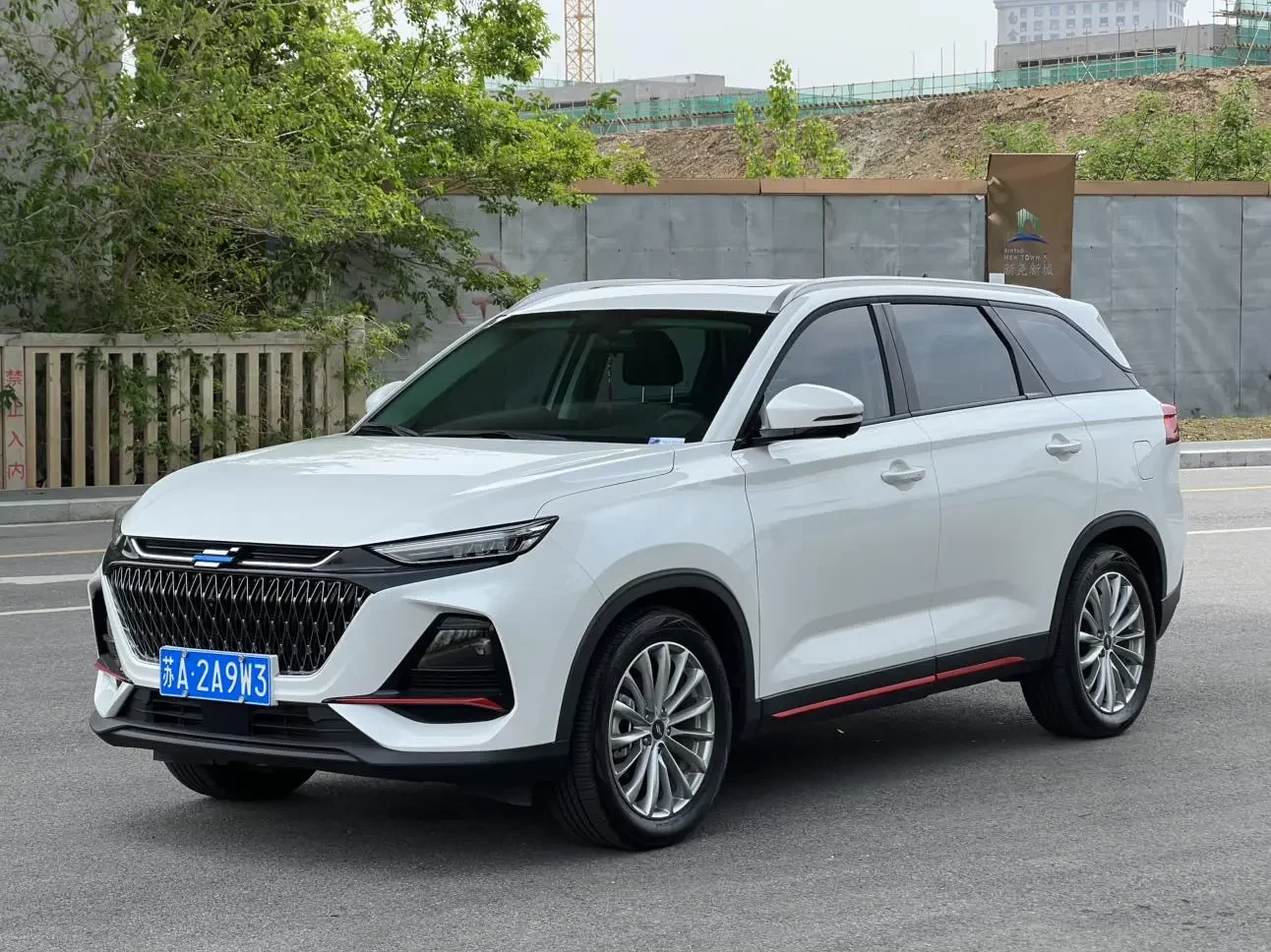 OSHAN CHANGAN AUCHAN X7 PLUS