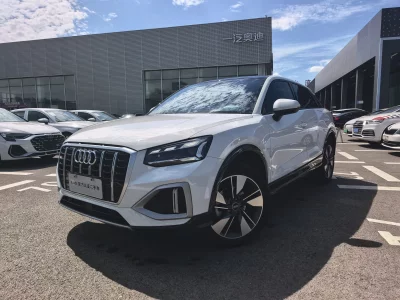 Audi Q2L