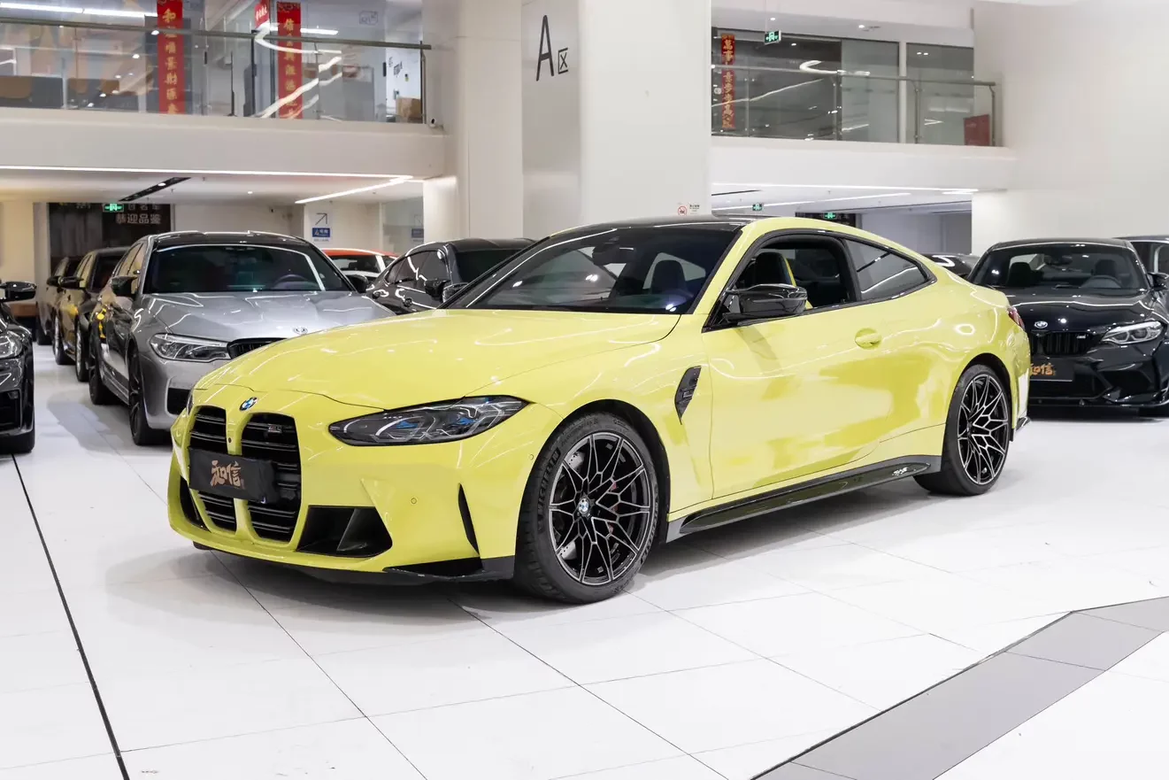 BMW M4