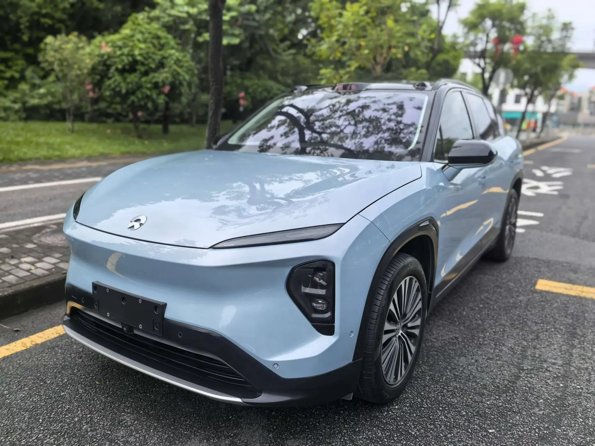 NIO ES7