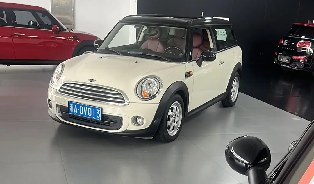 MINI CLUBMAN