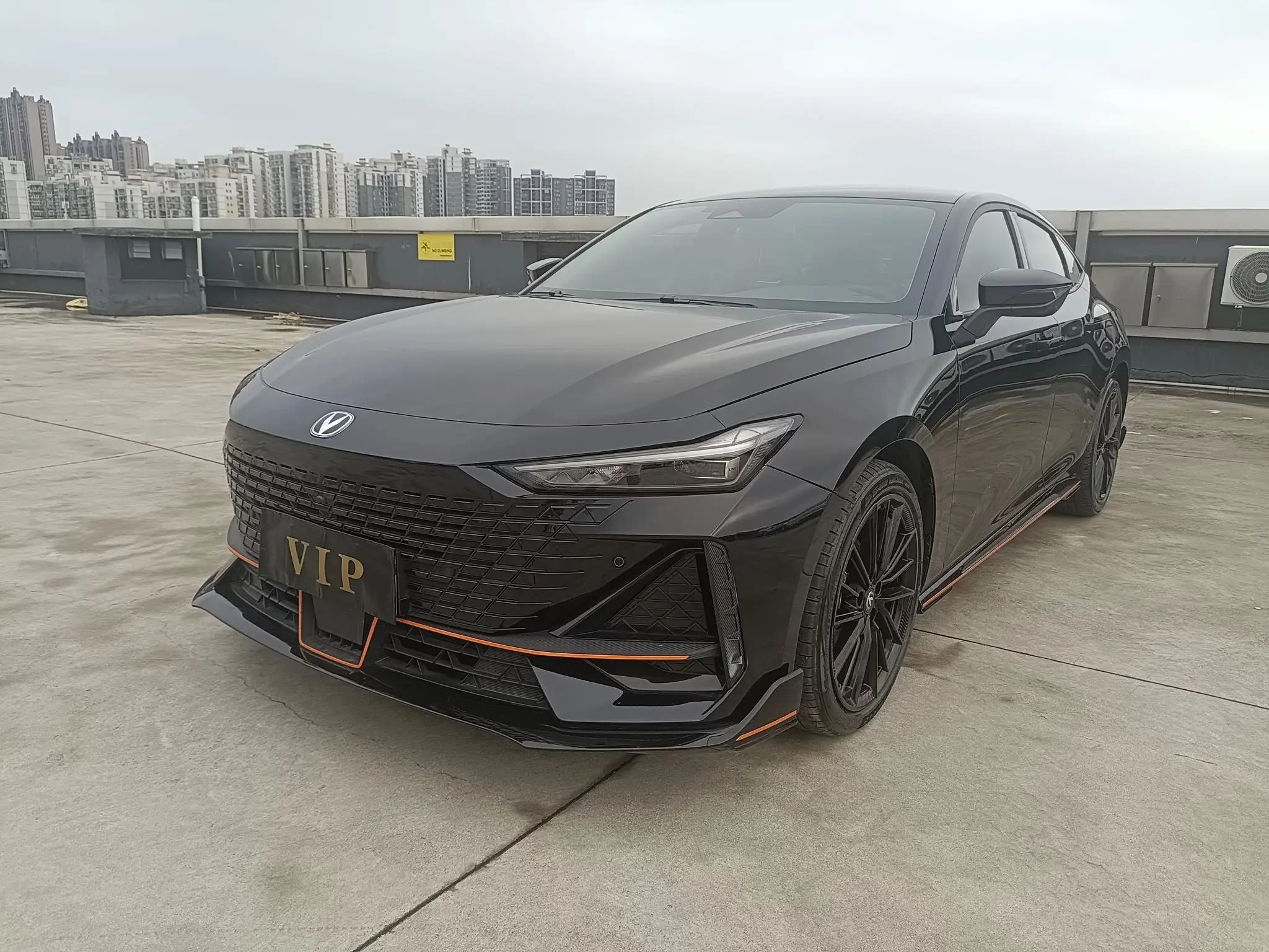 Changan UNI-V