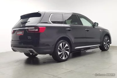 Hongqi HS7