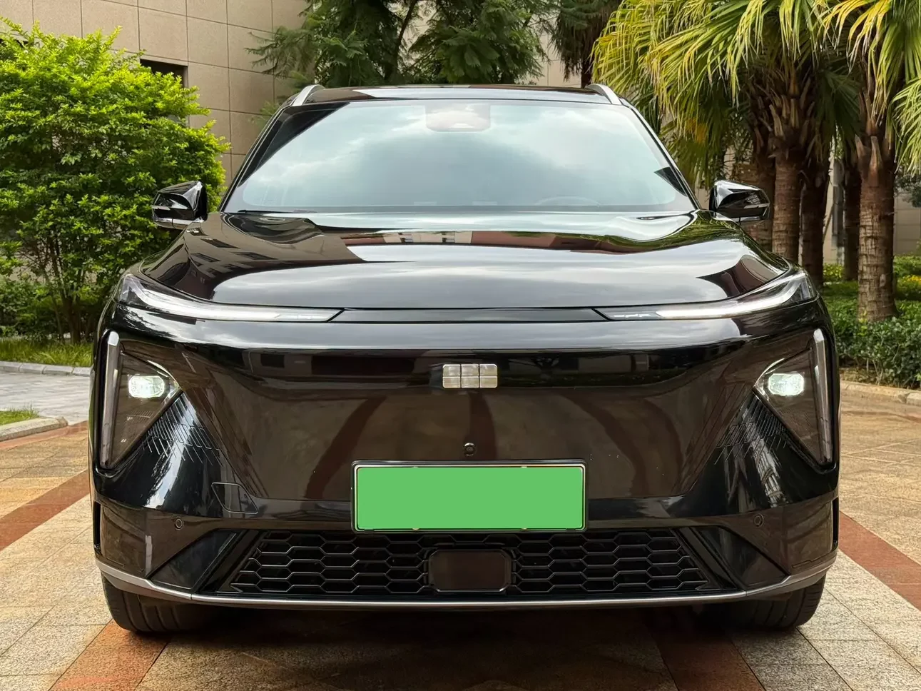 Geely Galaxy L7