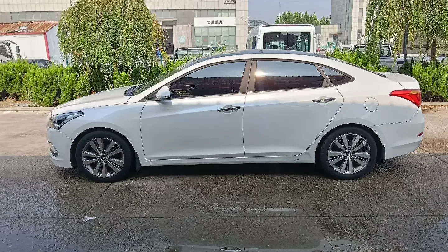 Hyundai Mistra