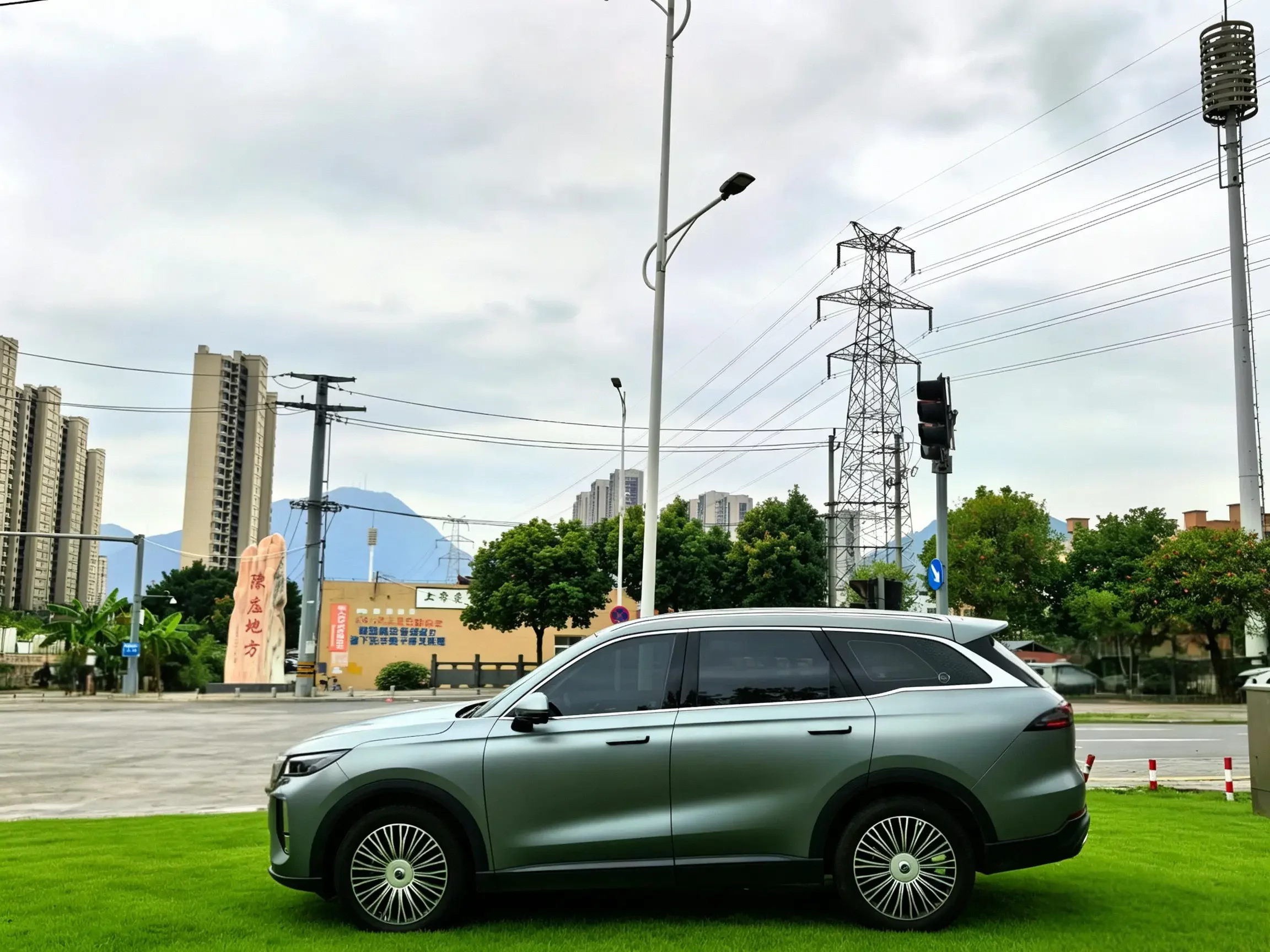 Chery Tiggo 8L