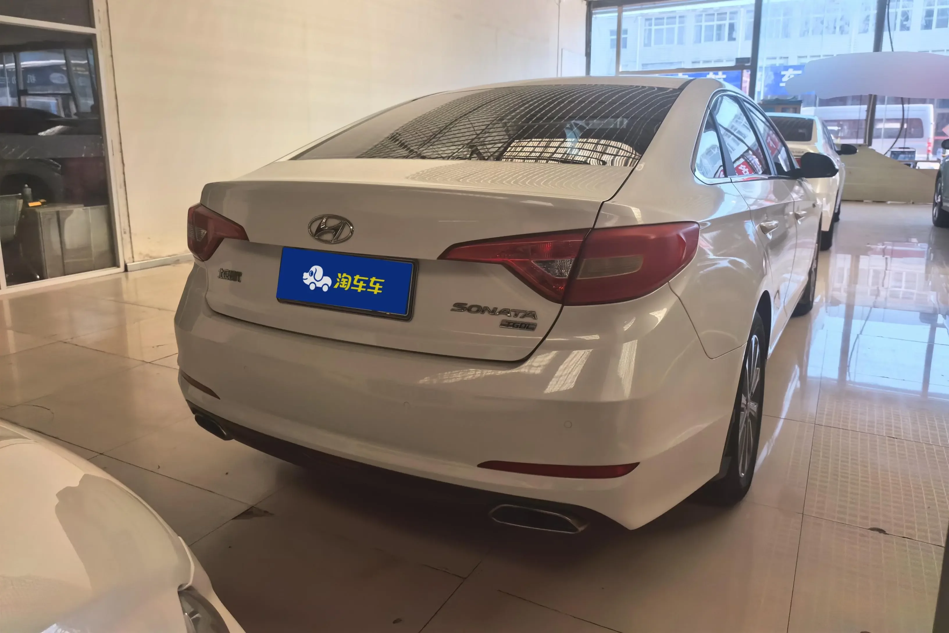 Hyundai sonata nine