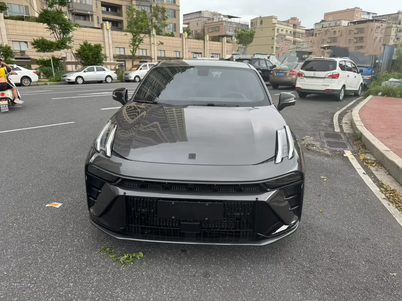 Lynk & Co 03