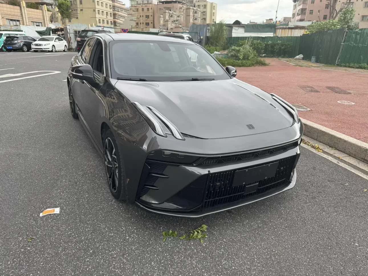 Lynk & Co 03