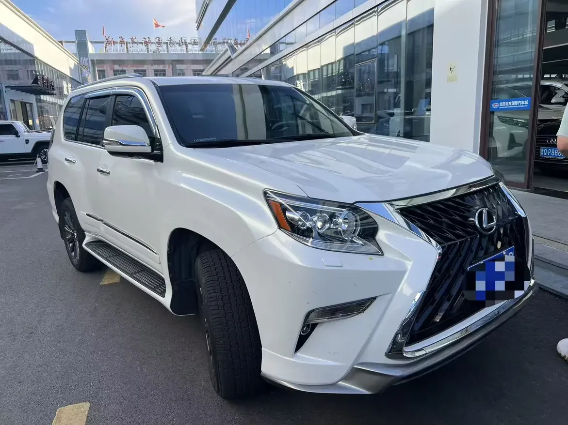 Lexus GX