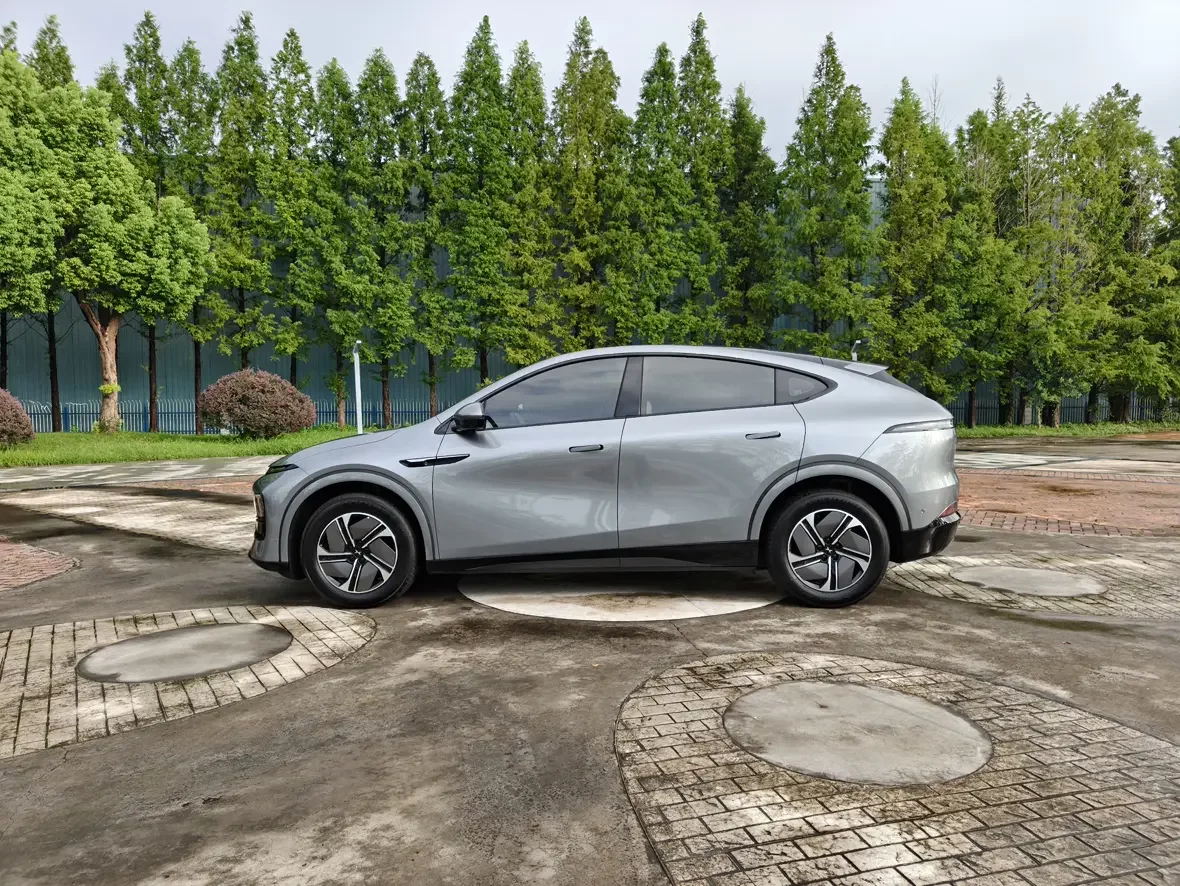 XPeng G6
