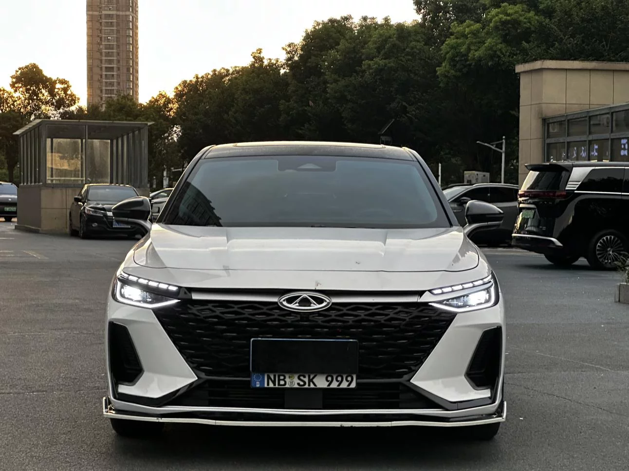 Chery Arrizo 8