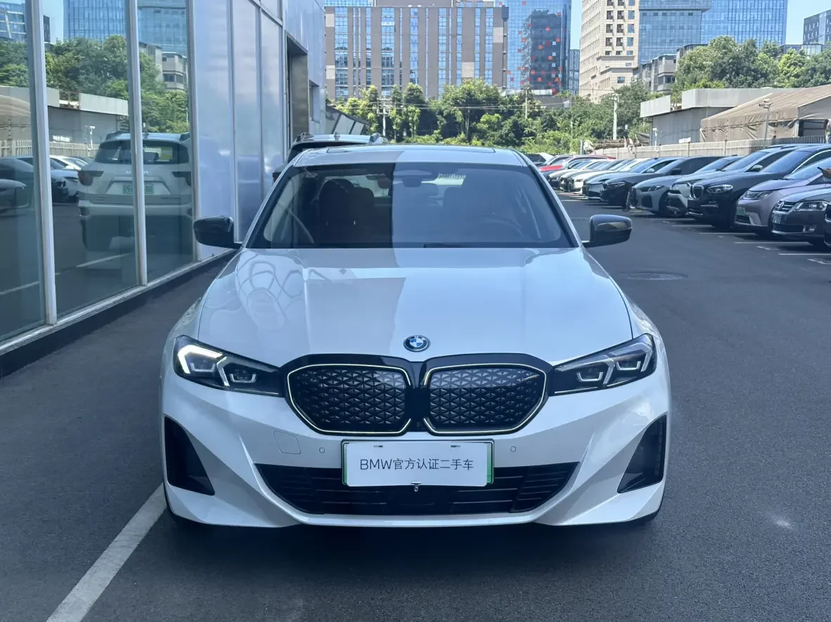 BMW i3