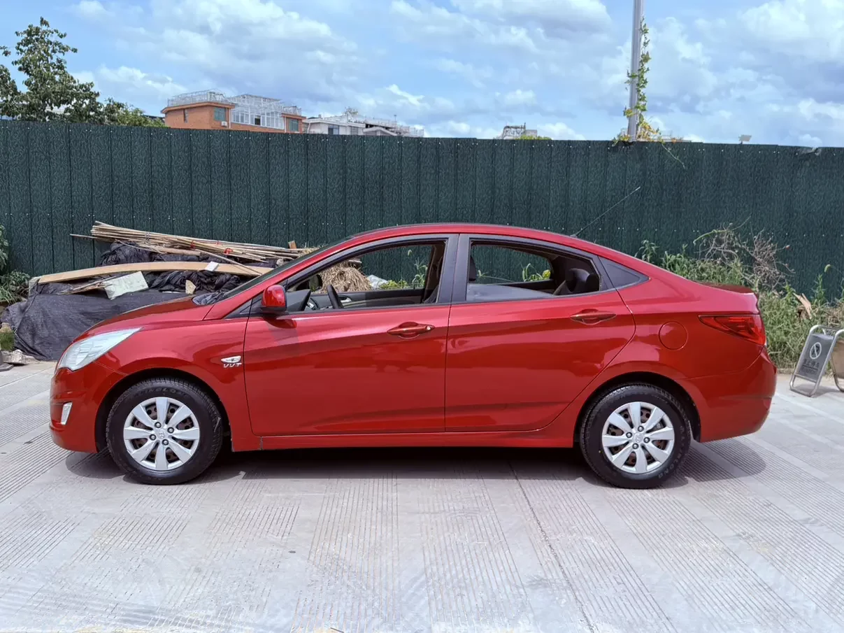 Hyundai Verna