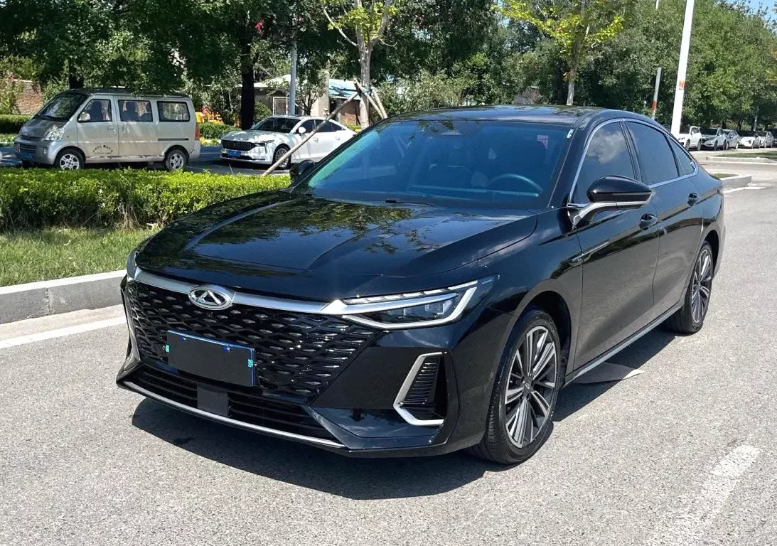 Chery Arrizo 8
