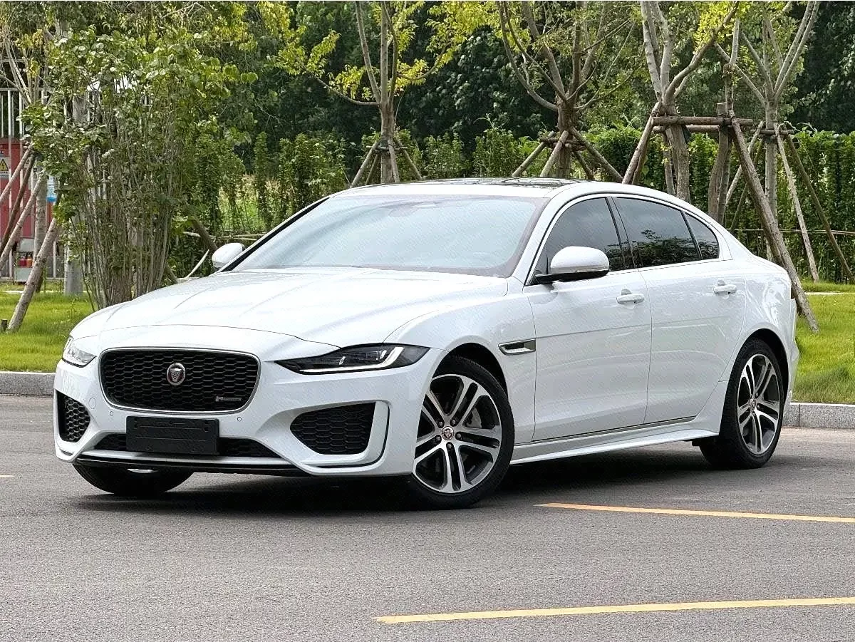 Jaguar XEL