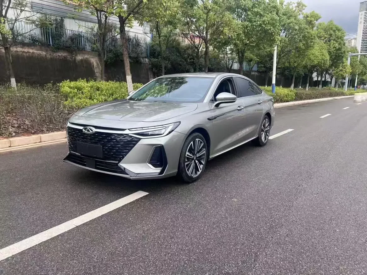 Chery Arrizo 8