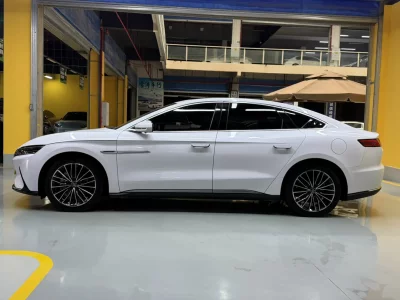 BYD Han EV