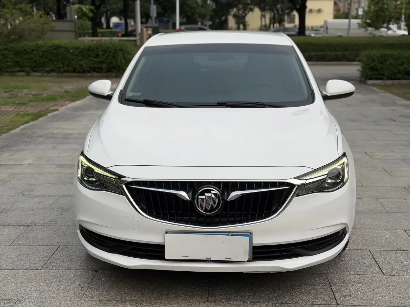 Buick Yinglang