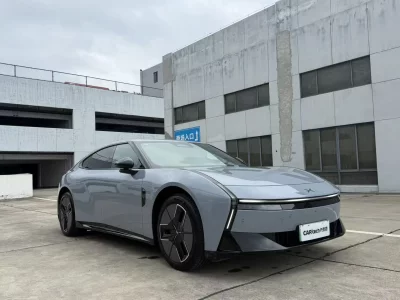 XPeng P7
