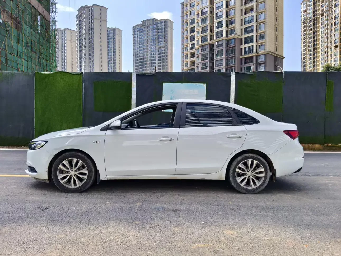Buick Yinglang