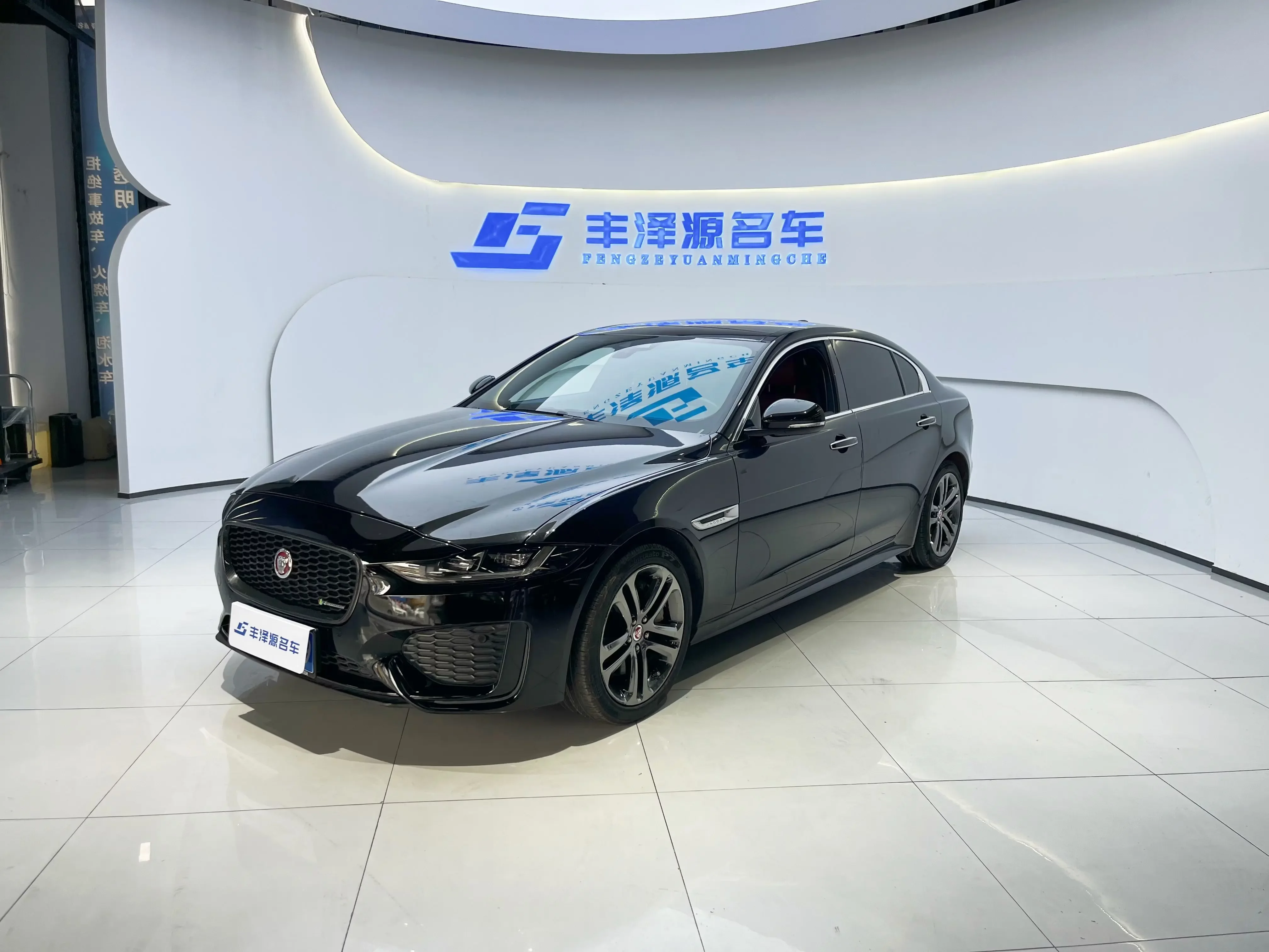 Jaguar XEL