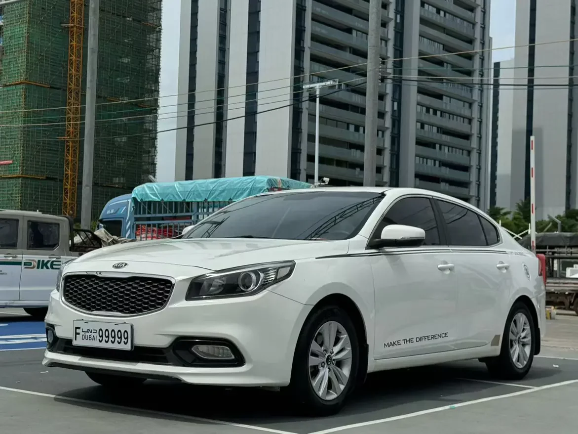 Kia K4