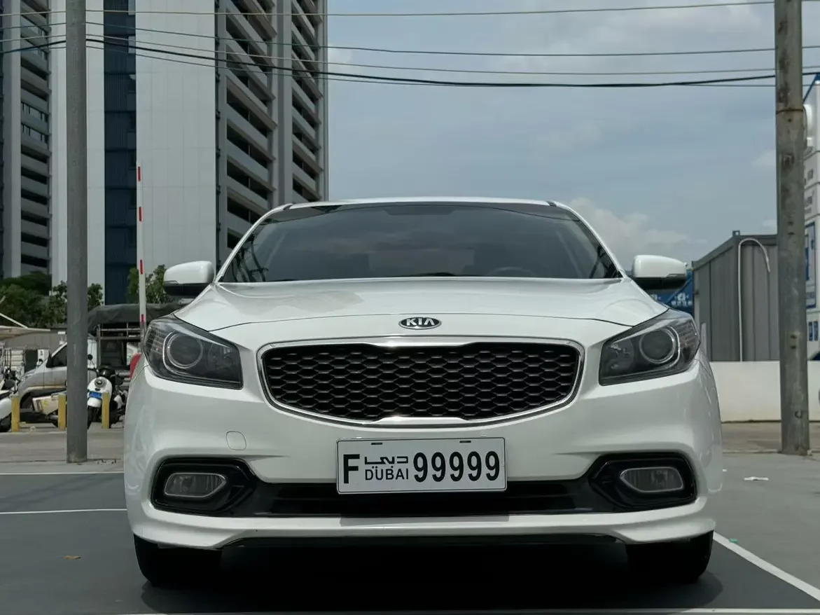 Kia K4