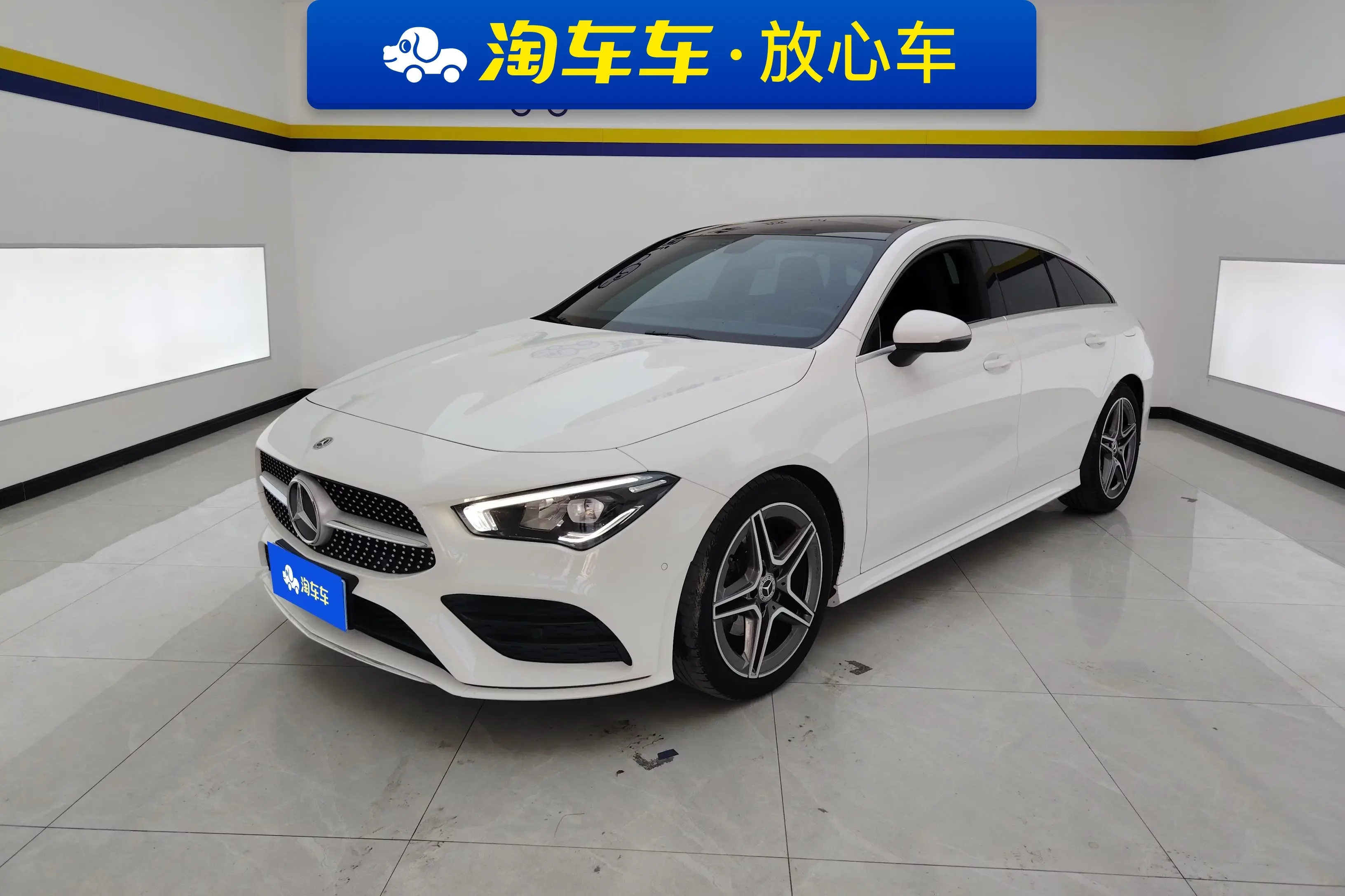 MERCEDES-BENZ CLA