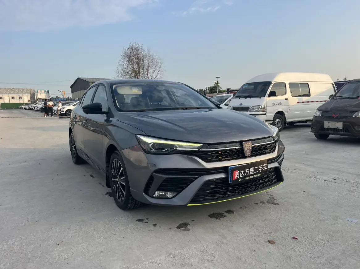 Roewe i5
