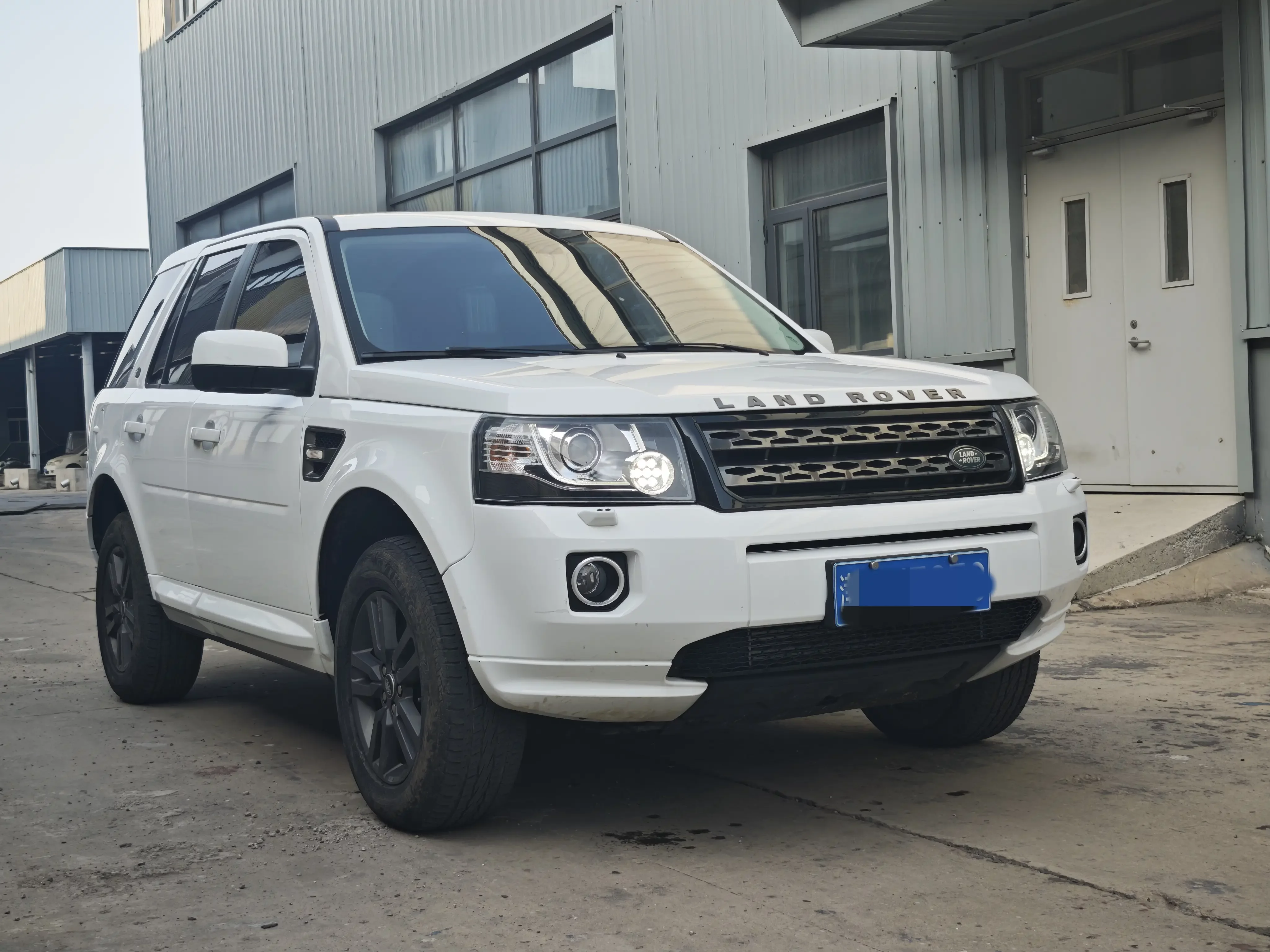 Land Rover Freelander 2