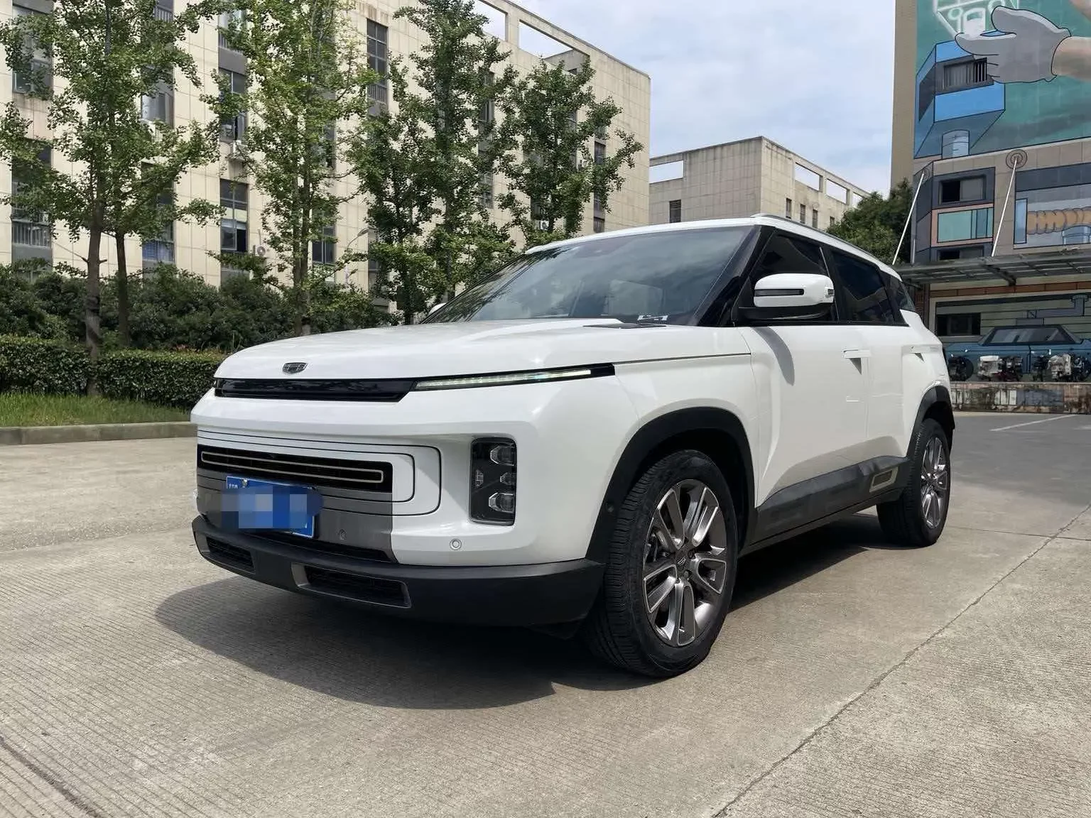 Geely ICON