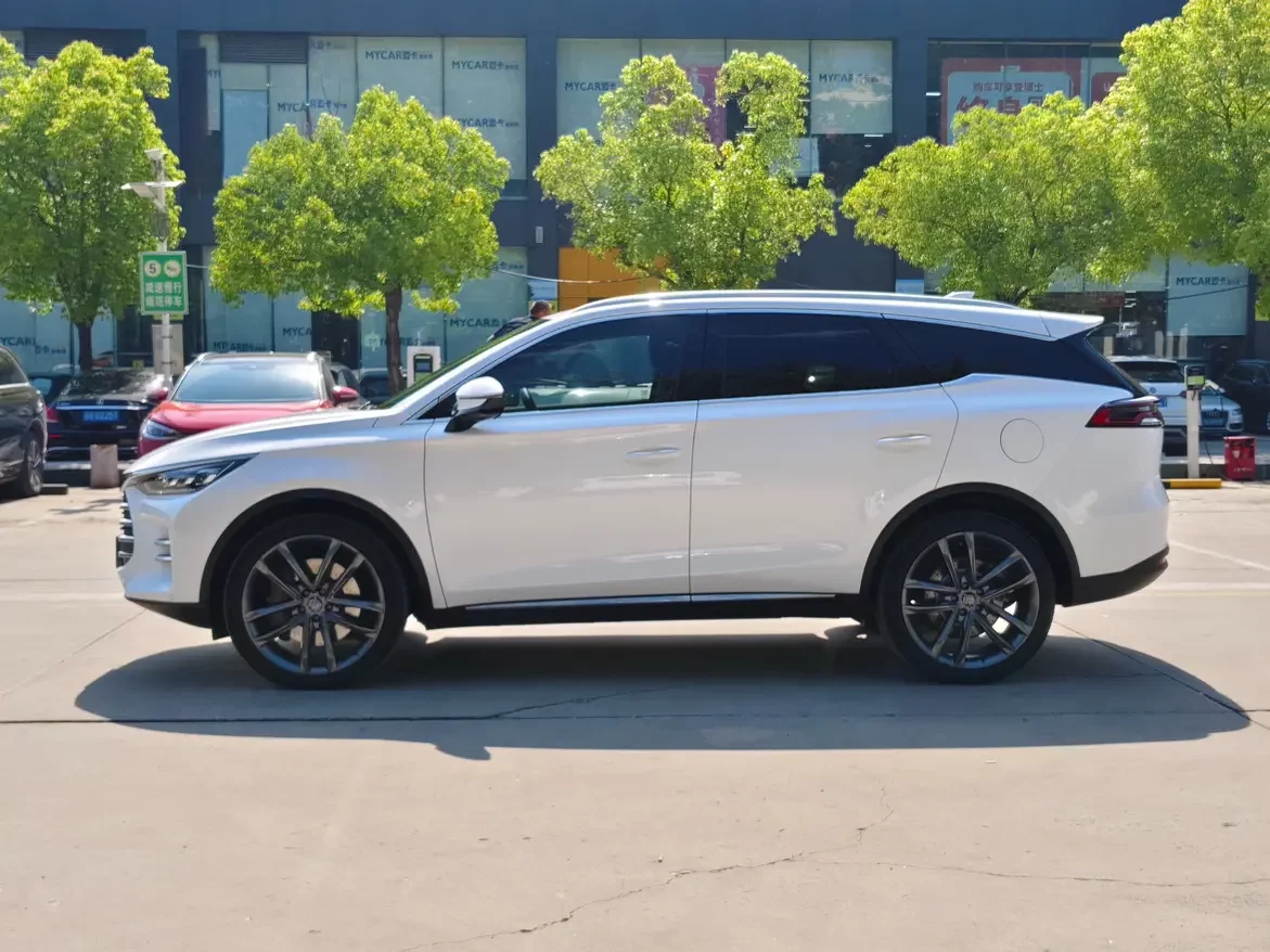 BYD Tang DM