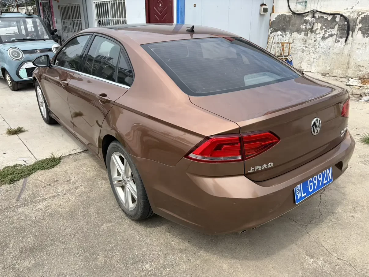 Volkswagen Lamando