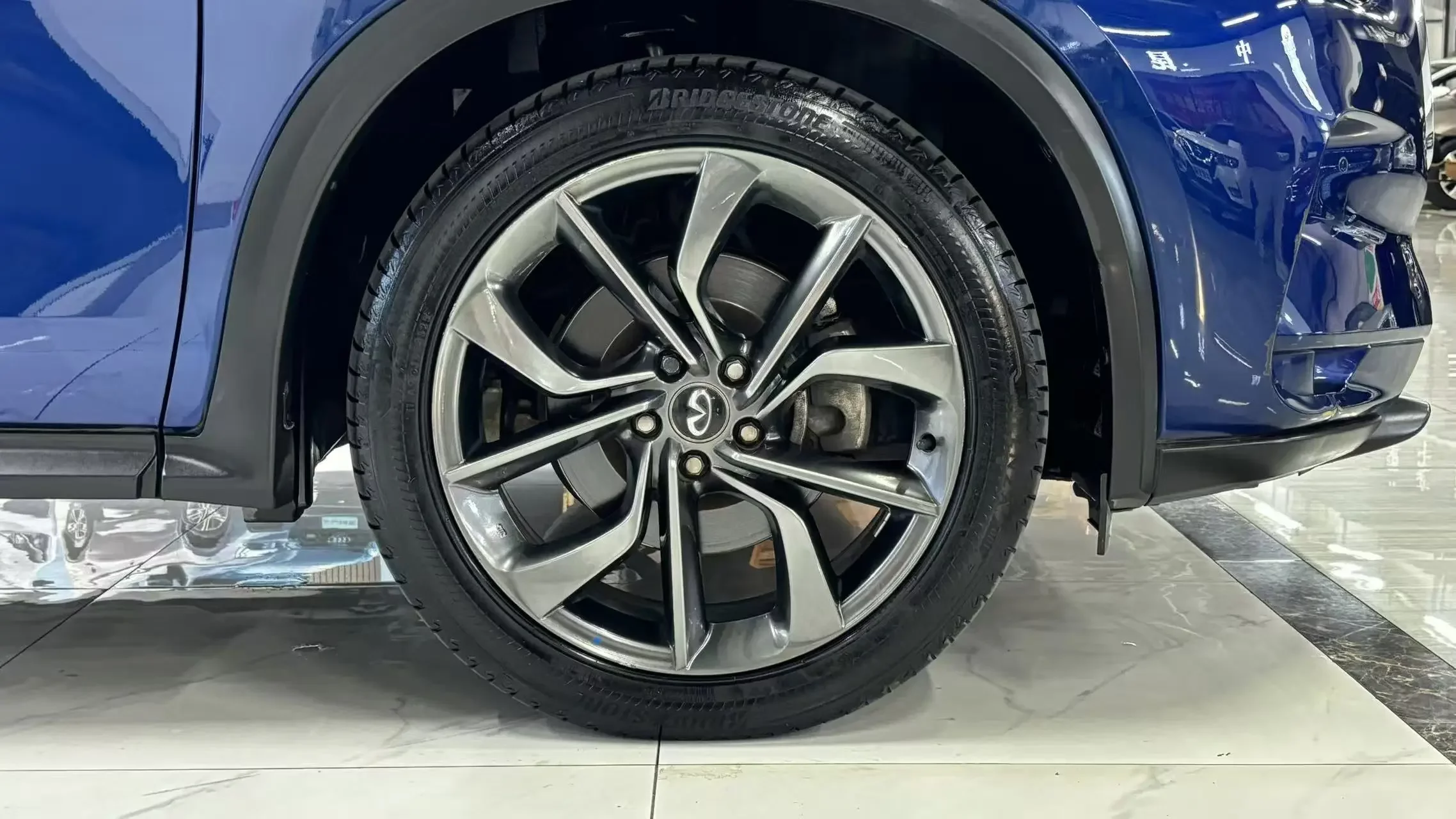 Infiniti QX50