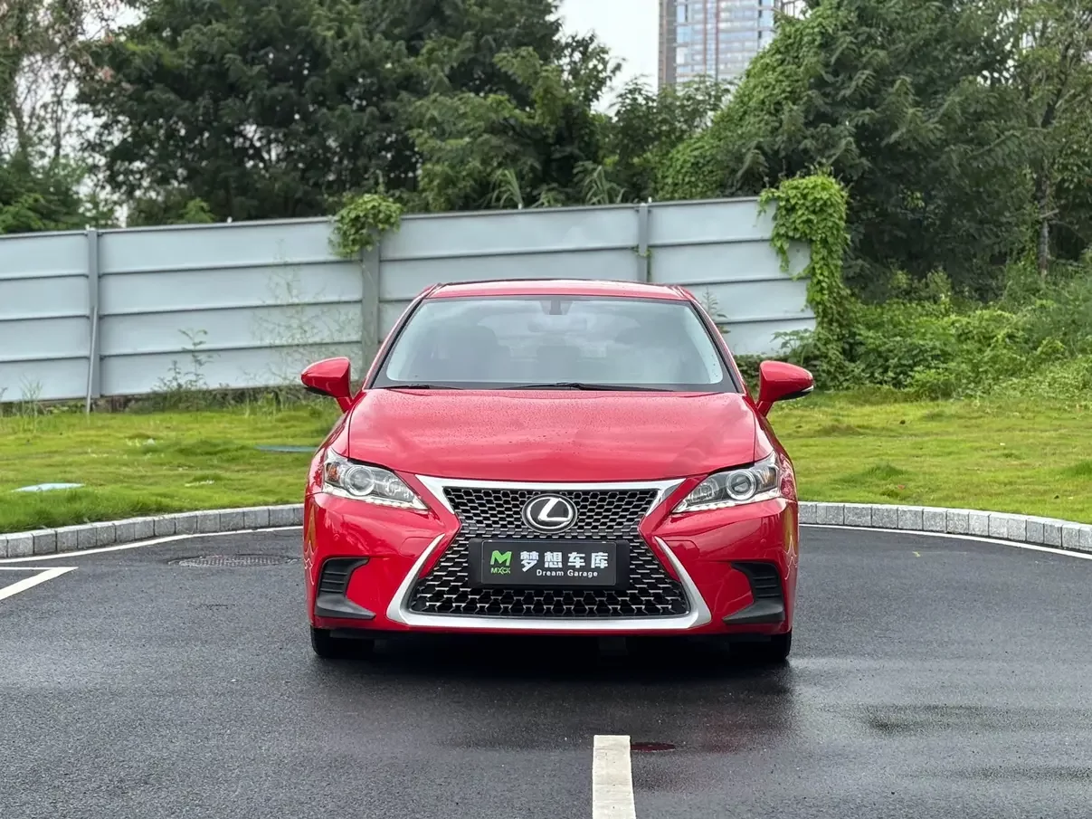 Lexus CT