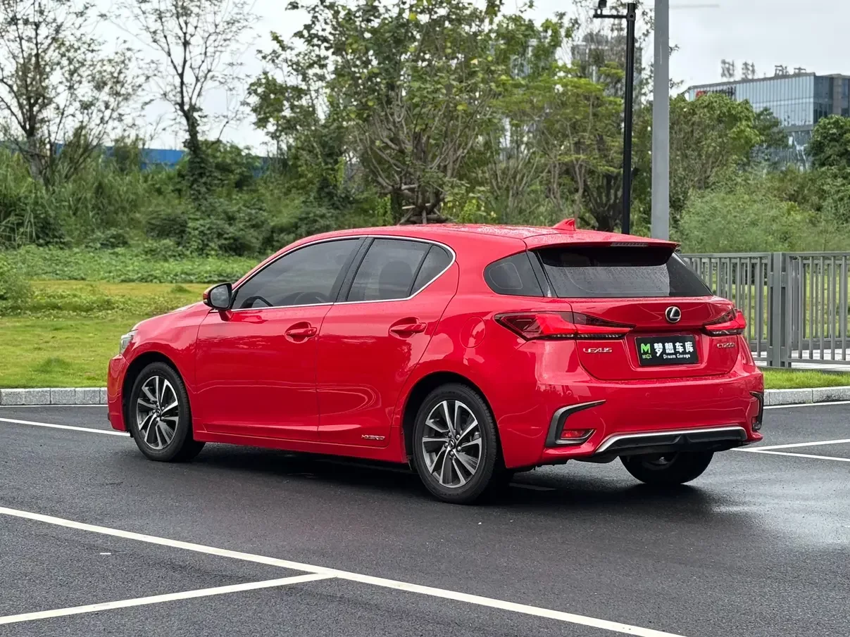 Lexus CT